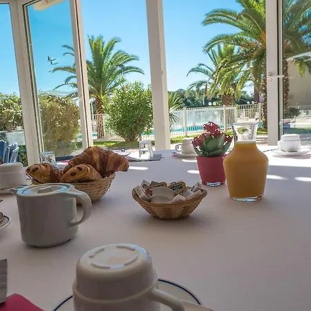 Le Boucanier Apartment *
